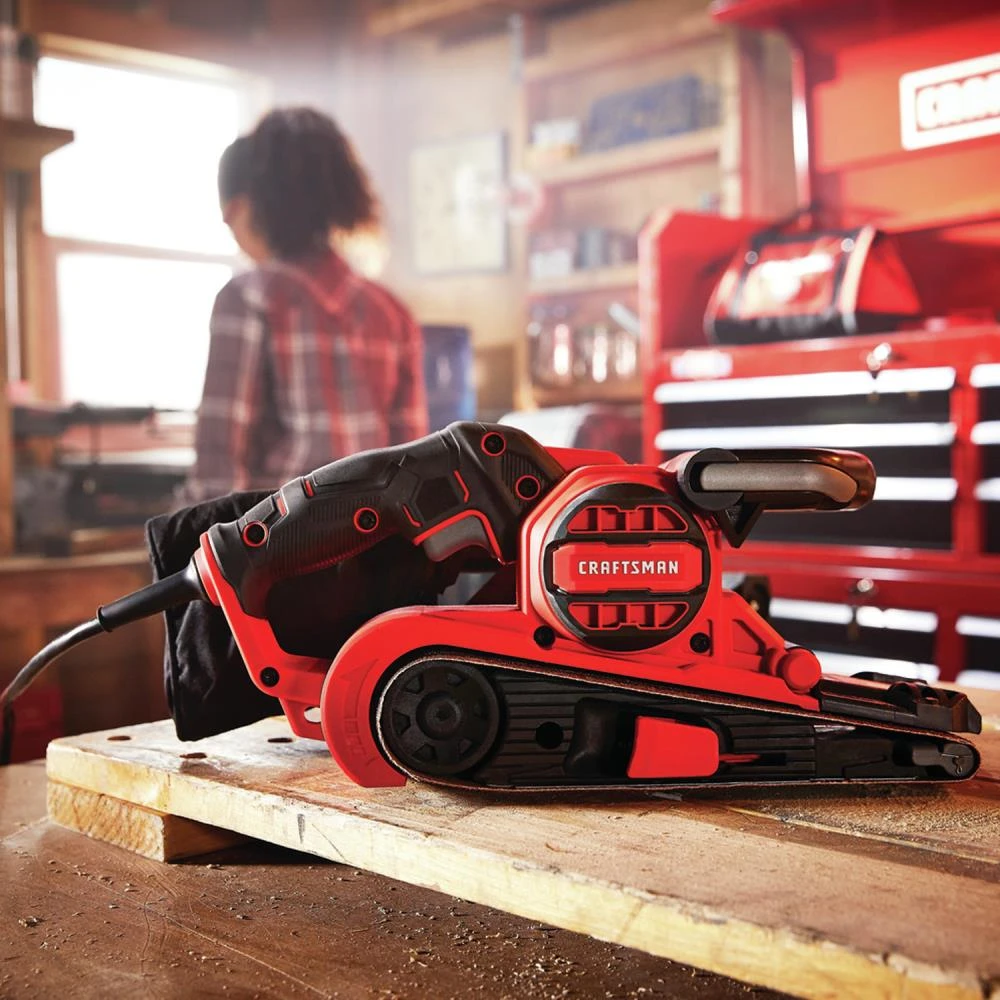 CRAFTSMAN Power Sanders 120-Volt 7-Amp Corded Belt Sander with Dust Management 7 CRAFTSMAN Power Sanders 120-Volt 7-Amp Corded Belt Sander with Dust Management - Image 7