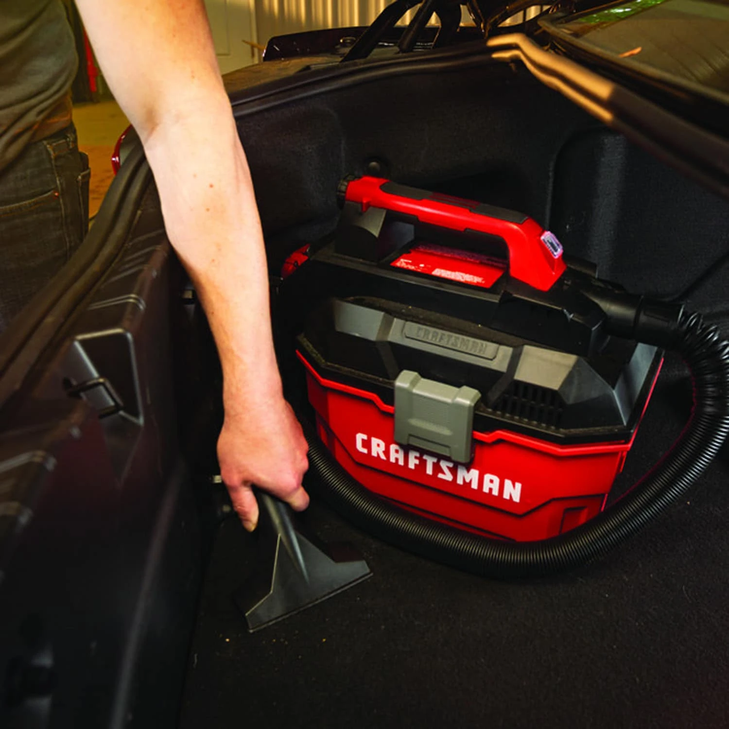 CRAFTSMAN Shop Vacuums V20 20-Volt Max 2-Gallon Cordless Portable Wet/Dry Shop Vacuum (Battery Not Included) 16 CRAFTSMAN Shop Vacuums V20 20-Volt Max 2-Gallon Cordless Portable Wet/Dry Shop Vacuum (Battery Not Included) - Image 16