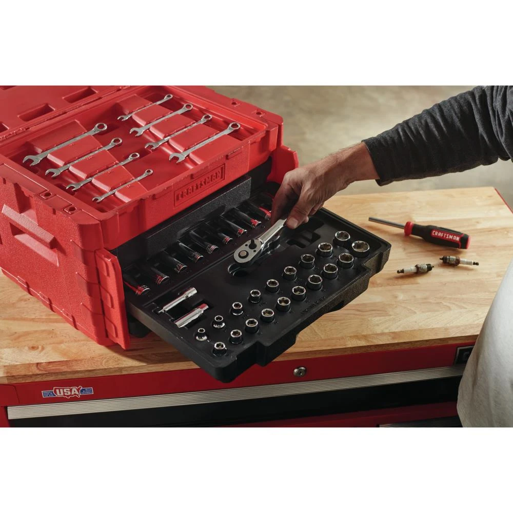 CRAFTSMAN Mechanics Tool Sets 232-Piece Standard (SAE) and Metric Combination Polished Chrome Mechanics Tool Set (1/4-in; 3/8-in) 10 CRAFTSMAN Mechanics Tool Sets 232-Piece Standard (SAE) and Metric Combination Polished Chrome Mechanics Tool Set (1/4-in; 3/8-in) - Image 10